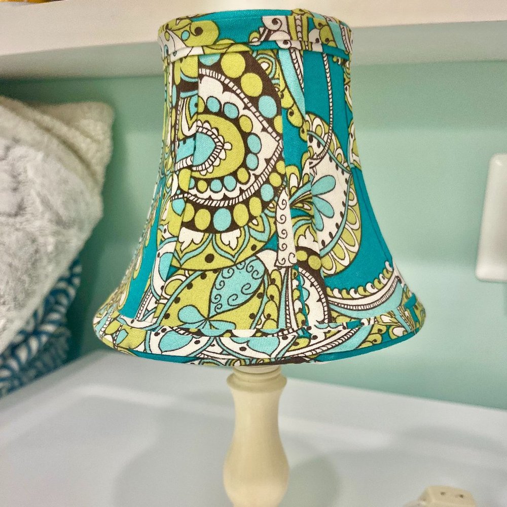 2007 Rare Retired Vera Bradley “Peacock” Mini Lamp